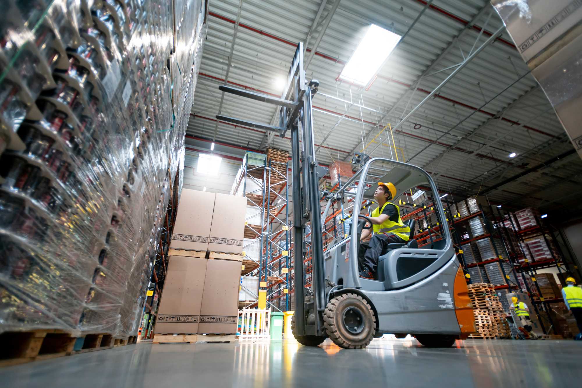 Logistics must provide new customer-centric solutions